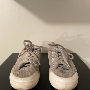 Gray rag and bone sneakers!